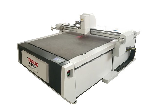 प्रिंटिंग इंडस्ट्री पेपर डिजिटल कटिंग मशीन