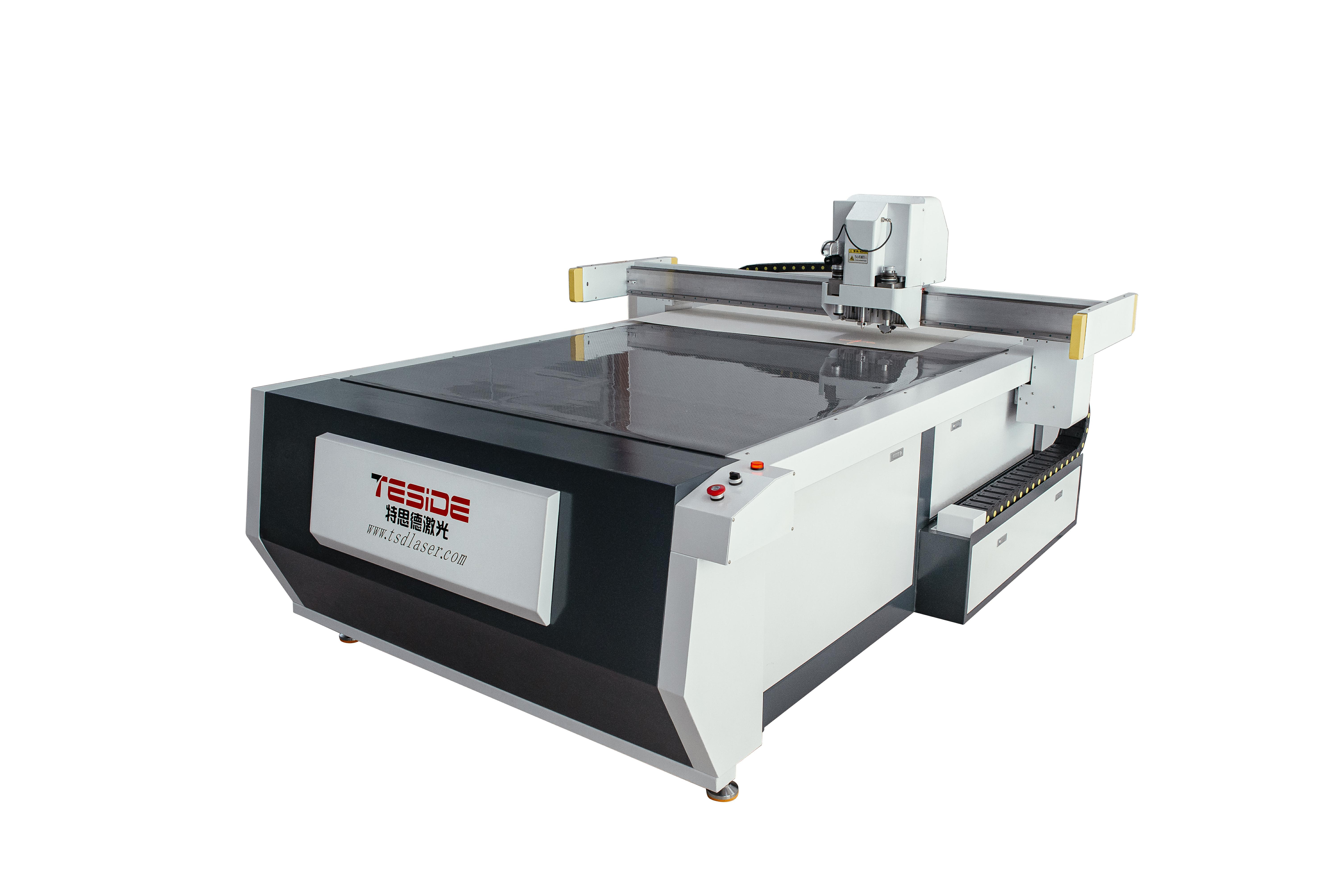 फ्लैटबेड ऑसिलेटिंग नाइफ कटिंग मशीन TSD-HC1713