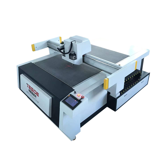 CNC कटर पेपरबोर्ड बॉक्स डिजिटल काटने की मशीन